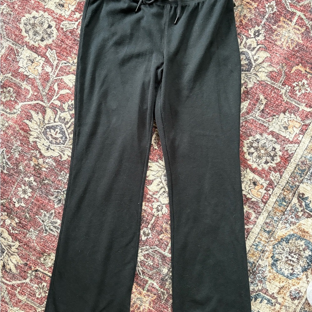 Aritzia Black Straight Leg Pants
